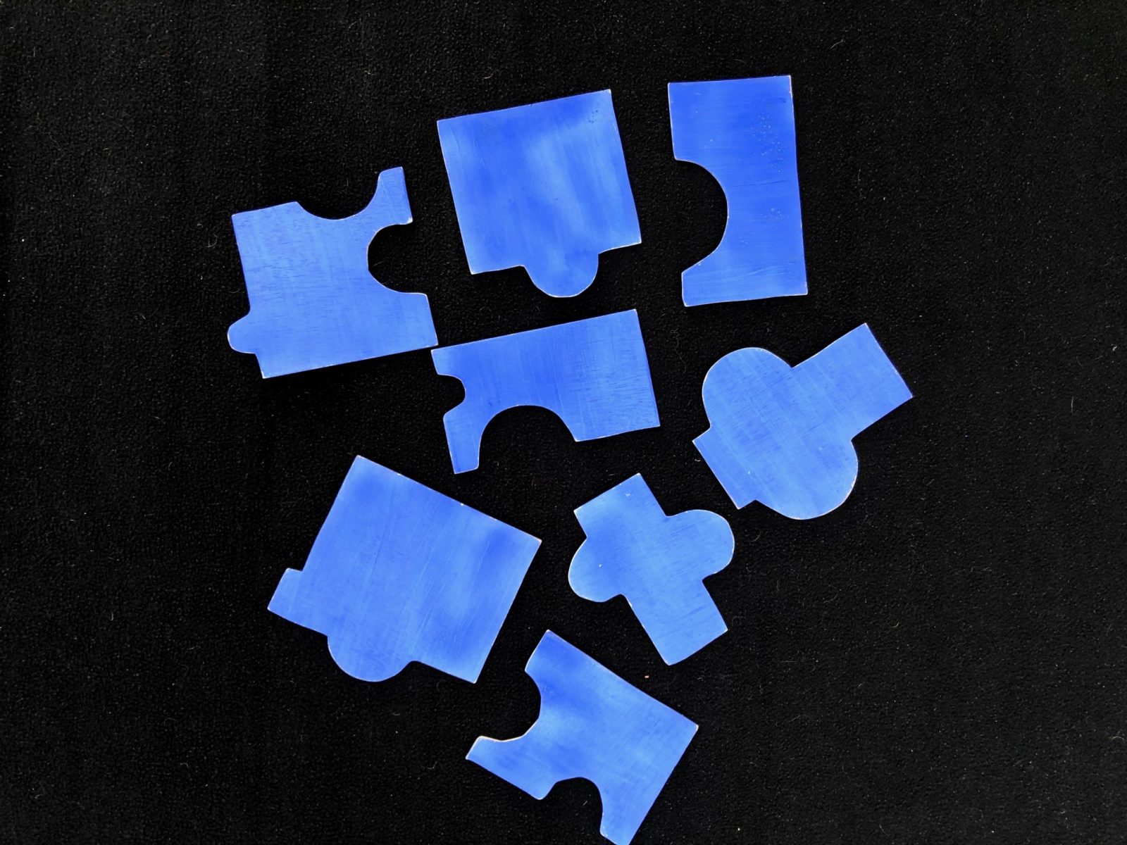 Puzzle bleu (petit jeu)